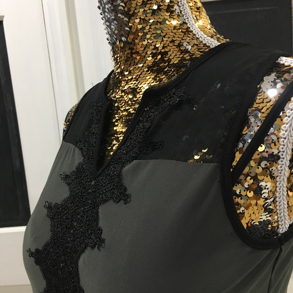 Maurice’s Tank top, dk gray & black w/lace detail - Picture 4 of 8